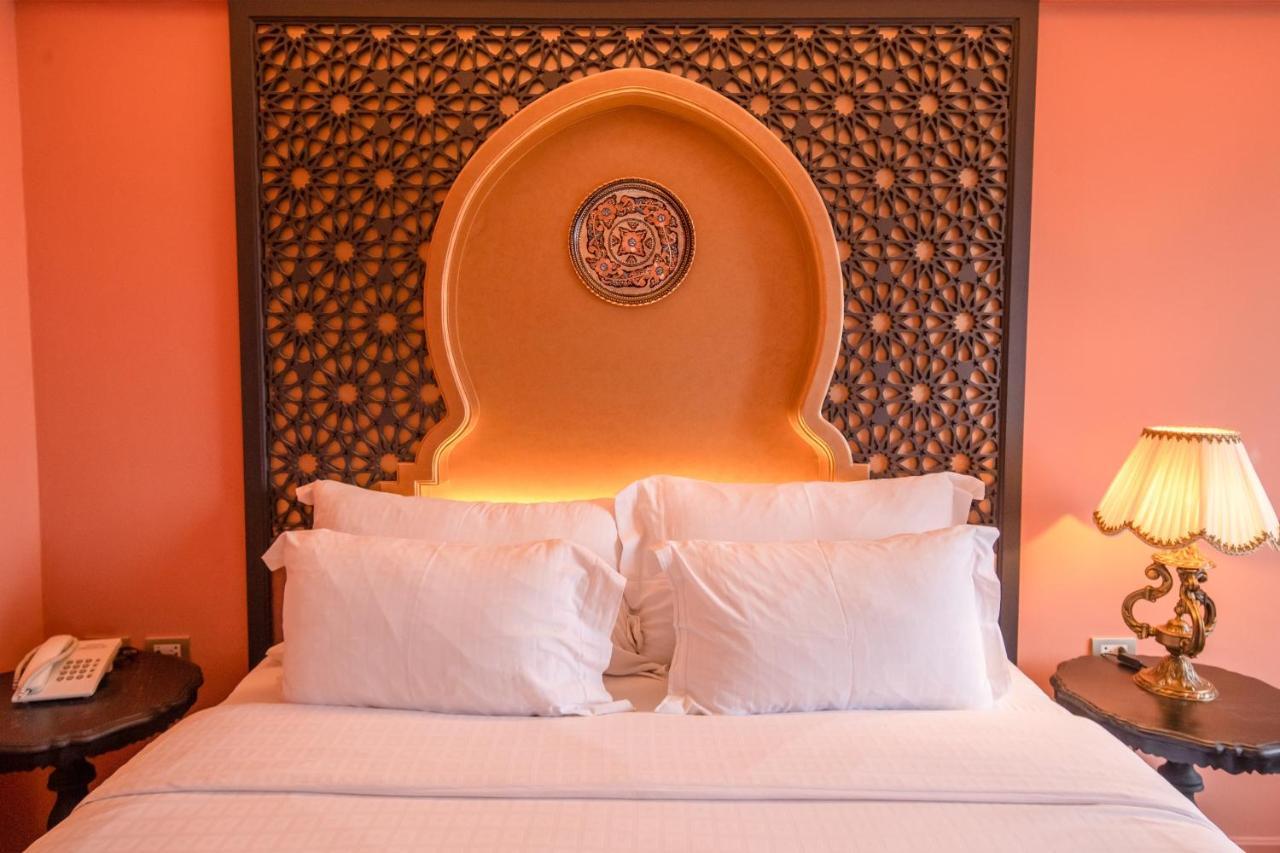 Amman Unique Hotel Udon Thani Bagian luar foto