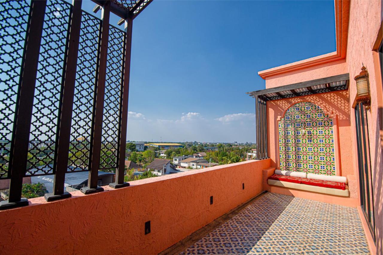Amman Unique Hotel Udon Thani Bagian luar foto