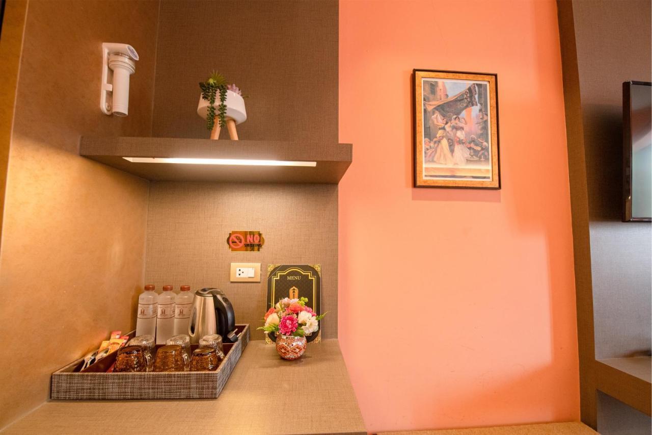 Amman Unique Hotel Udon Thani Bagian luar foto